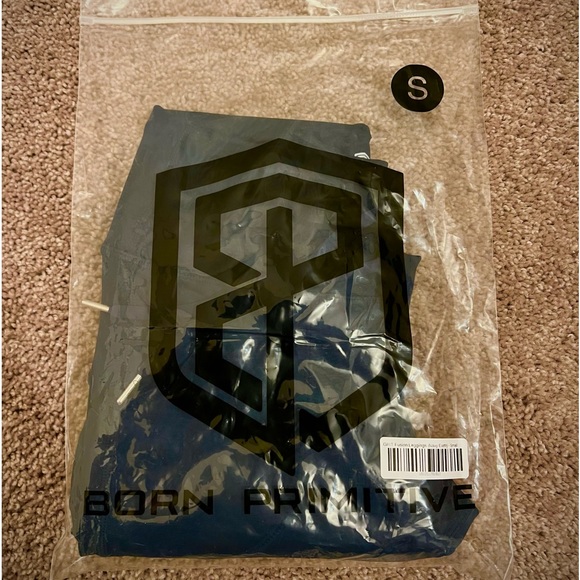 Born Primitive GRIT FUSION leggings in NAVY EARTHcolor, Small NWT. - Picture 2 of 7